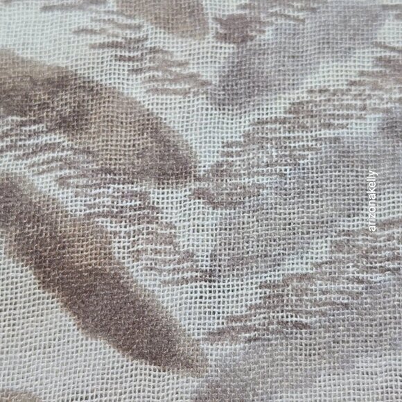 NWT Kinross Silk Cashmere Scarf Lightweight - Picture 7 of 10